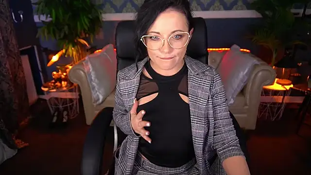Czat XXX na żywo – Dafni_Monn