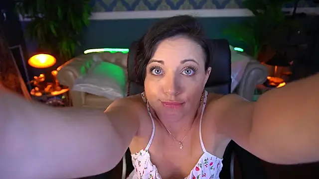 Chat XXX ao vivo de Dafni_Monn