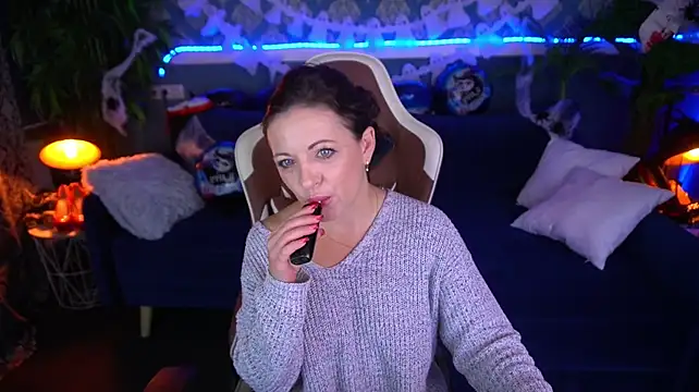 Dafni_Monn Adlı Modelin Canlı XXX Sohbeti