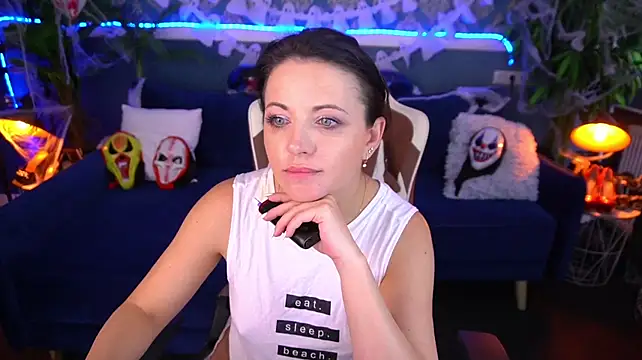 Dafni_Monn Adlı Modelin Canlı XXX Sohbeti