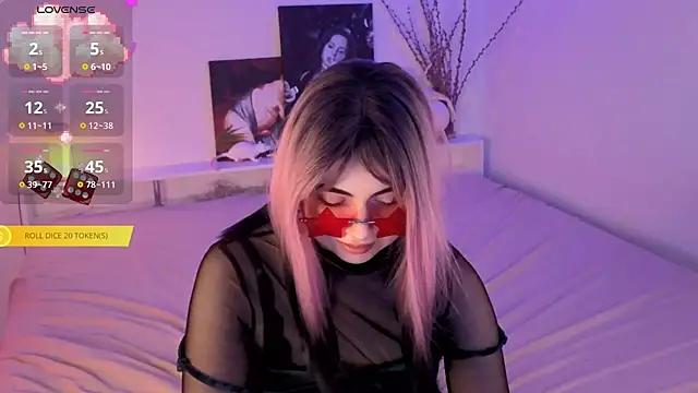 ForEvaRrr's Live XXX Chat