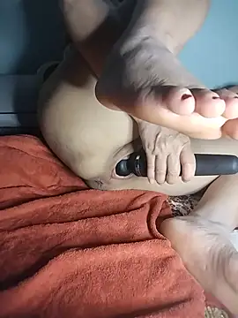 Zu_naa's Webcam Show