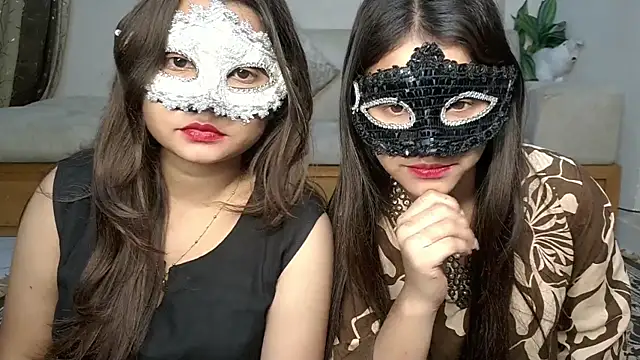 Show de Your_school_girls na webcam