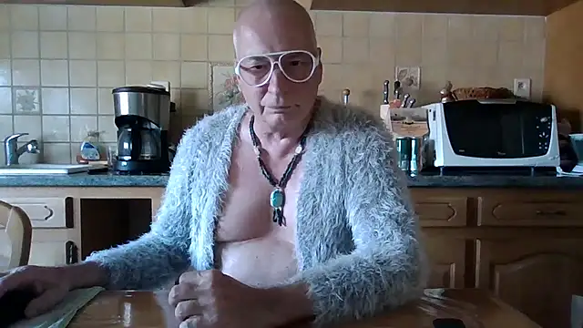 Helinetrav Show in webcam