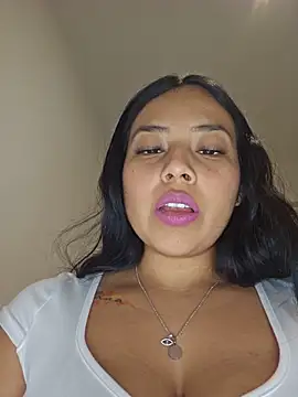 Angelmoon04 élő XXX-chatje