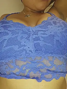 Angelmoon04 Chat XXX in diretta