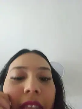 Angelmoon04's Live XXX Chat