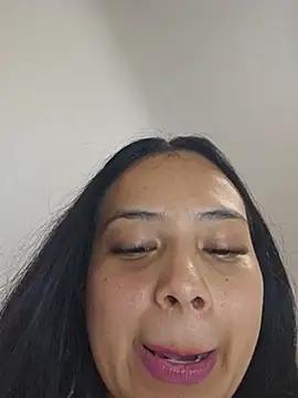 Angelmoon04's Live XXX Chat