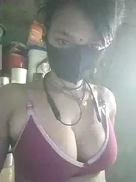 Hotmayahot XXX чат на живо