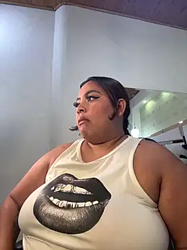 tatikanyx's Webcam Show