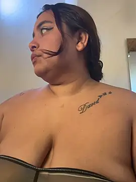 tatikanyx Chat XXX in diretta