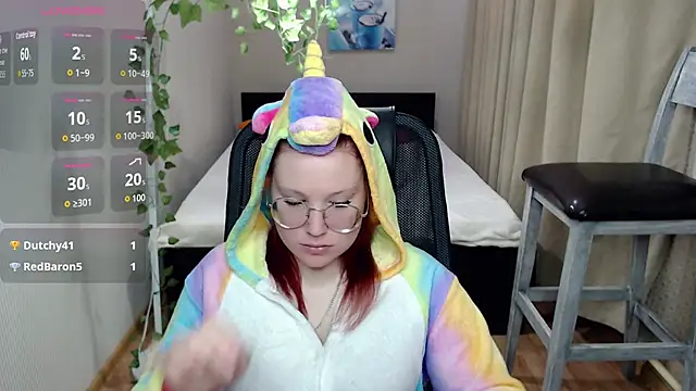 kuri_u ওয়েবক্যাম শো