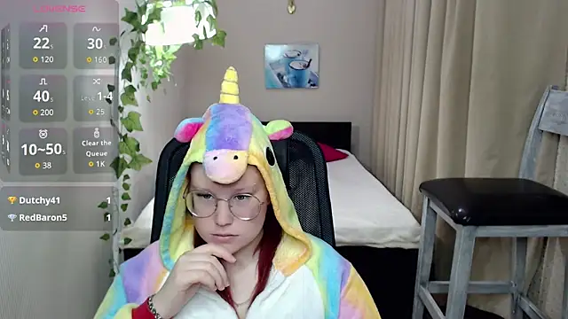 kuri_u Pertunjukan Webcam