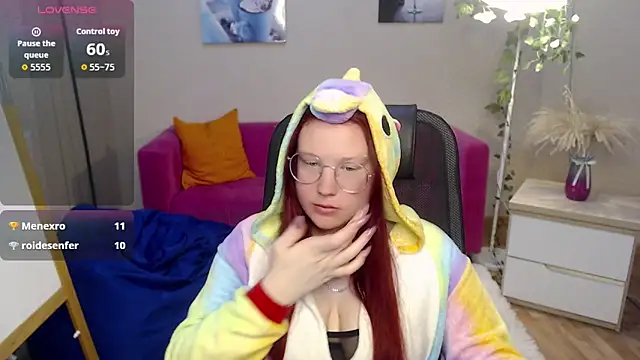 kuri_u – webcam-show