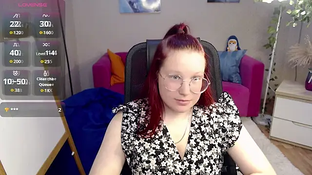 kuri_u Chat XXX in diretta