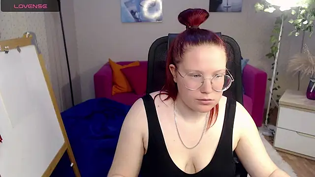 kuri_u's Live XXX Chat