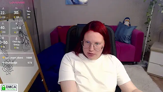 kuri_u's Live Chat Room