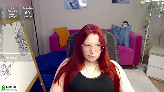 Živá chatovací místnost kuri_u