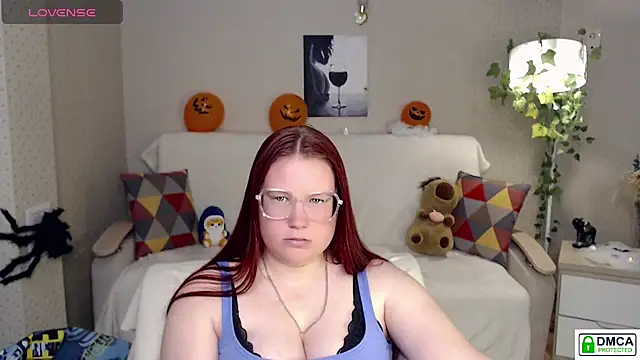 kuri_u – webcam-show