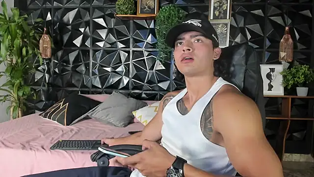 Chatroom XXX en direct de elliot_colton