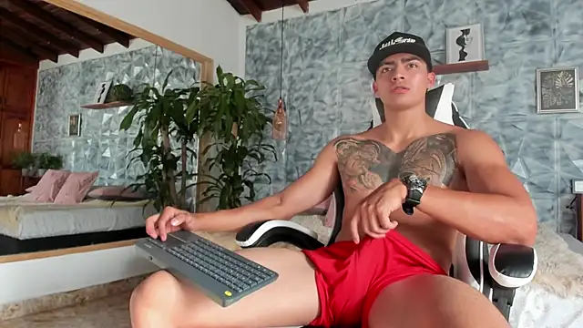 elliot_colton Chat XXX in diretta