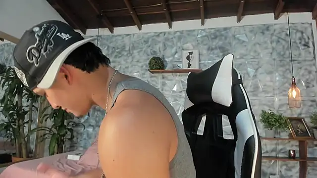 elliot_coltonn Live XXX chat