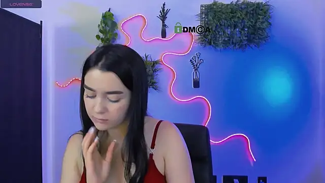 monica_xcx's Live XXX Chat