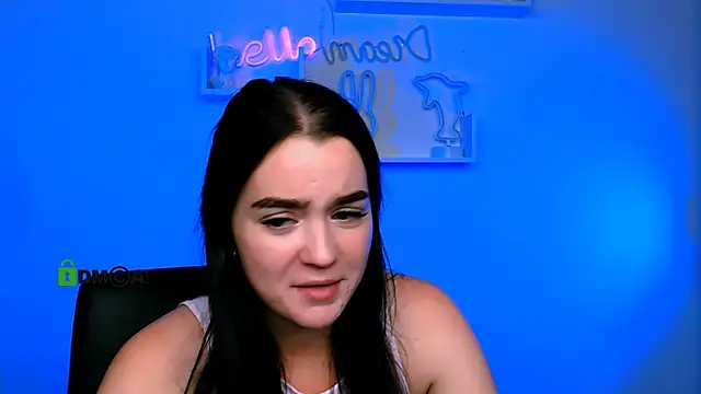 monica_xcx's Live XXX Chat