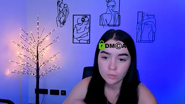 monica_xcx's Live XXX Chat