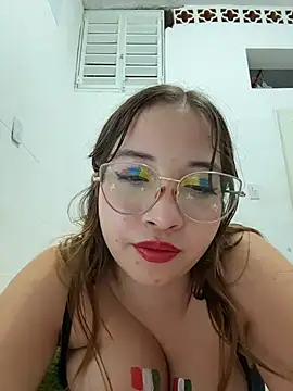 Czat XXX na żywo – AliciaWhite_nt