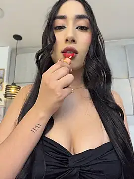 IvonneOwenのライブXXXチャット