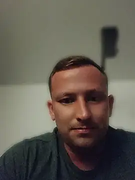 Mister_Beef Show in webcam