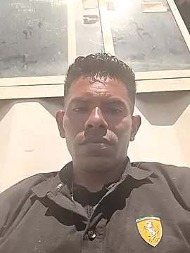 Show de webcam de adambrosk_08
