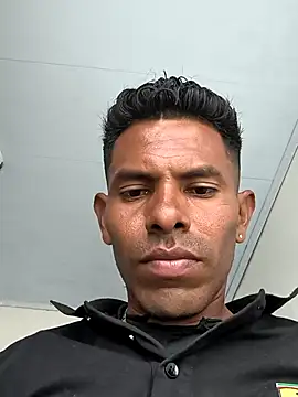 Show de webcam de adambrosk_08