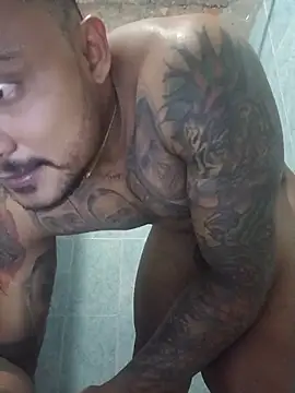 BlackBigdogg webcam show