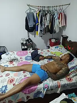BlackBigdogg Webcam show