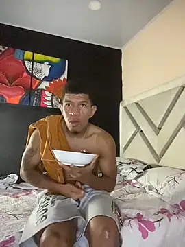 antonio_aguilarx 웹캠 쇼