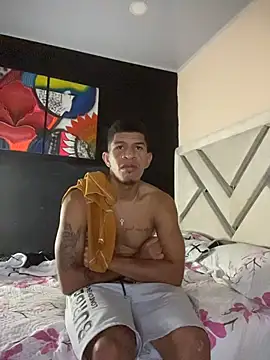 antonio_aguilarx 웹캠 쇼