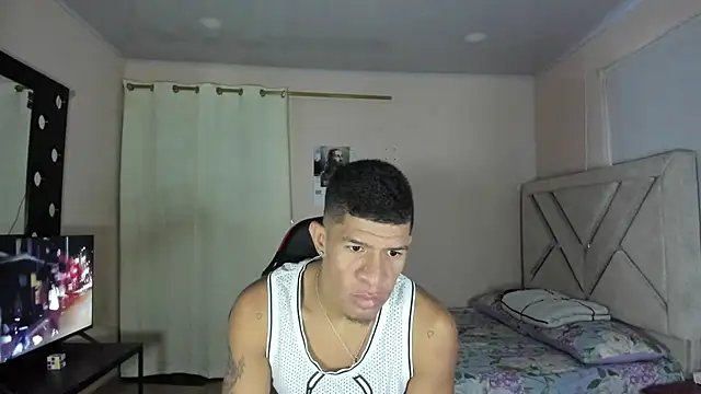 Show de Toptony22 na webcam