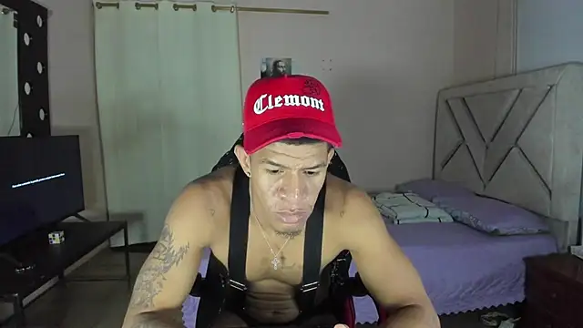 Toptony22's Webcam Show