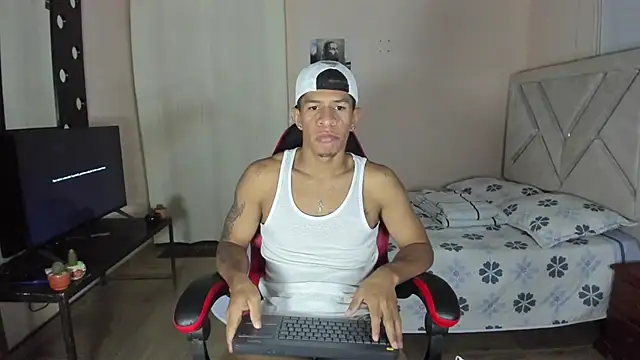 عرض كام Toptony22