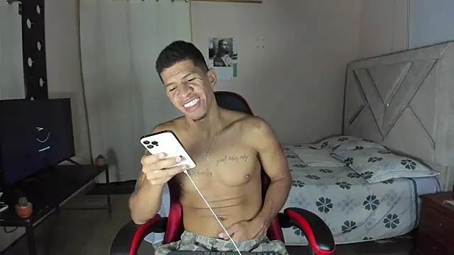 عرض كام Toptony22