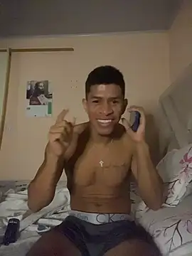 Toptony22 Show Webcam