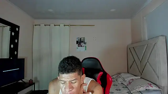 Toptony22 Show Webcam