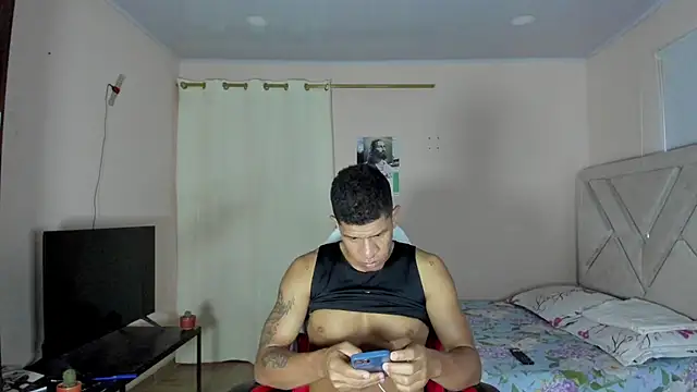 Toptony22 Webcam show