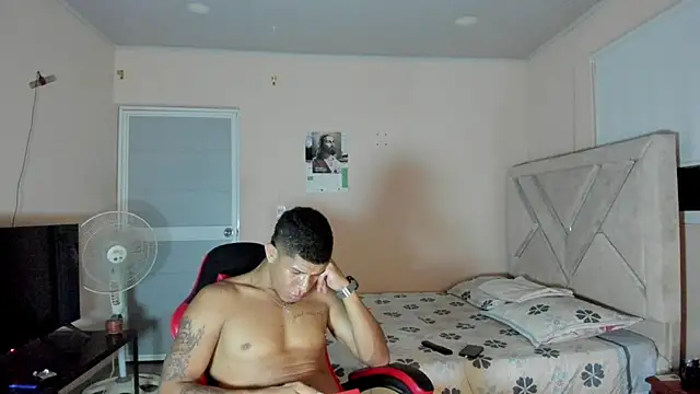 Toptony22 – webcam-show