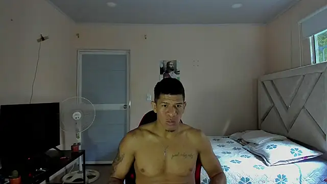 Show de Toptony22 na webcam