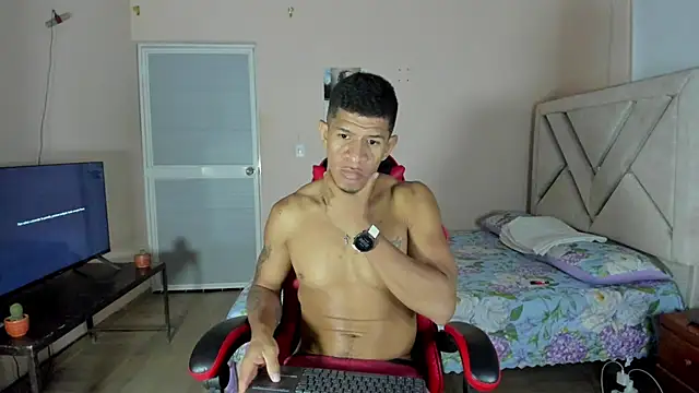 Toptony22 Webcam-Show