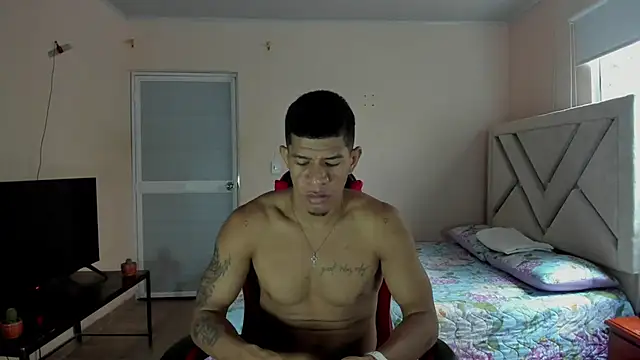 Toptony22 webkamerás műsora