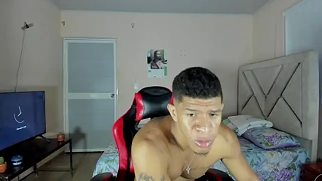 Toptony22 Webcam-Show